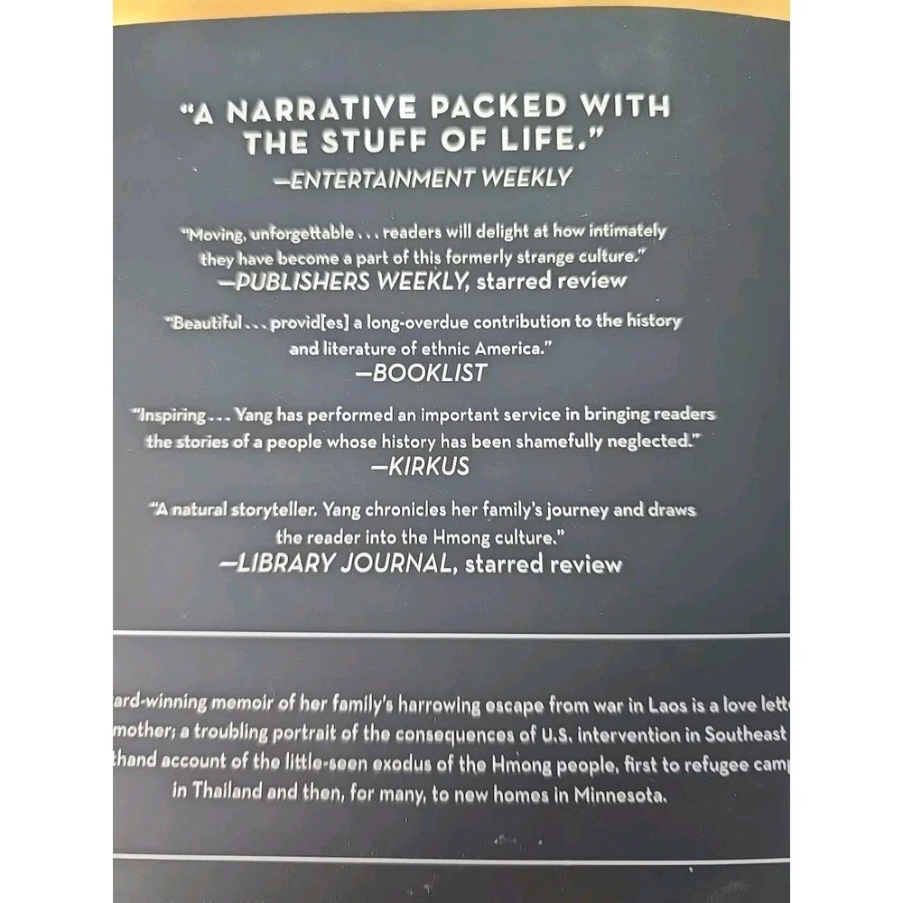 The Latehomecomer‎ : A Hmong Family Memoir Paperback Kao Kalia Yan